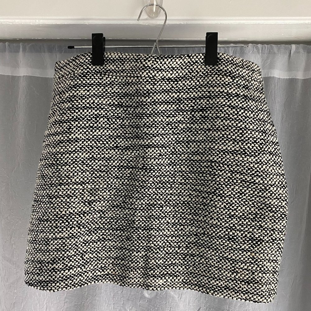 J. Crew Women's size 8 black and white wool blend skirt